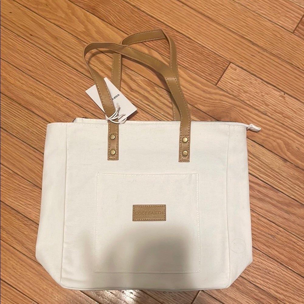 Cozy Earth tote bag